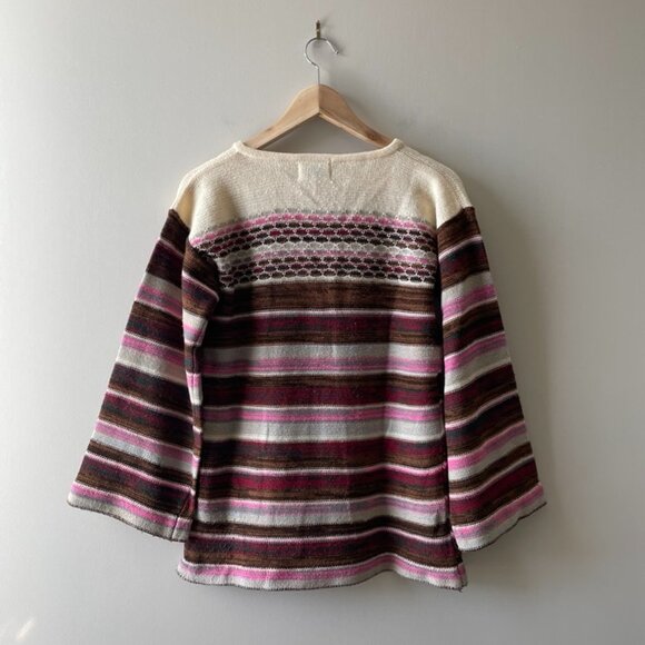 VINTAGE | Late 60's Woodward's Beacon Bell Sleeve Sweater - Picture 4 of 13